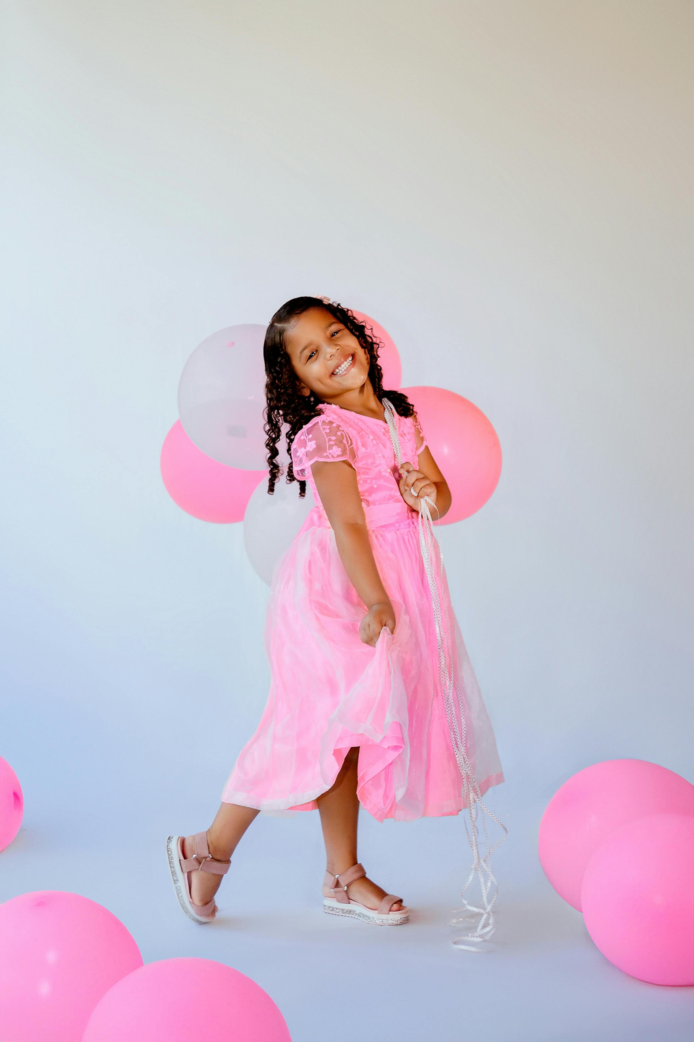 影视拍摄与导演调度的现场氛围图